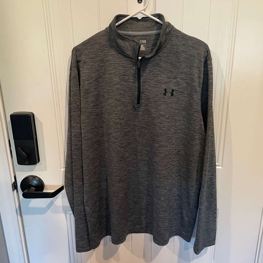 Under Armour heat gear loose fitting long sleeve